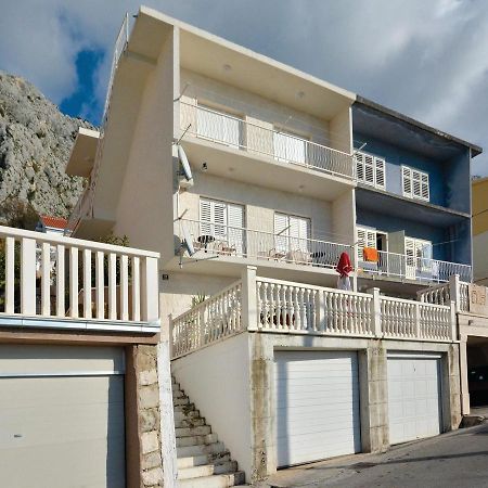Lovely Apartment In Omis With Kitchen Екстер'єр фото